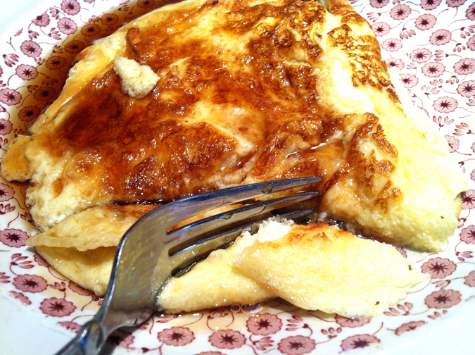 Grain-free high-protein cream cheese pancakes